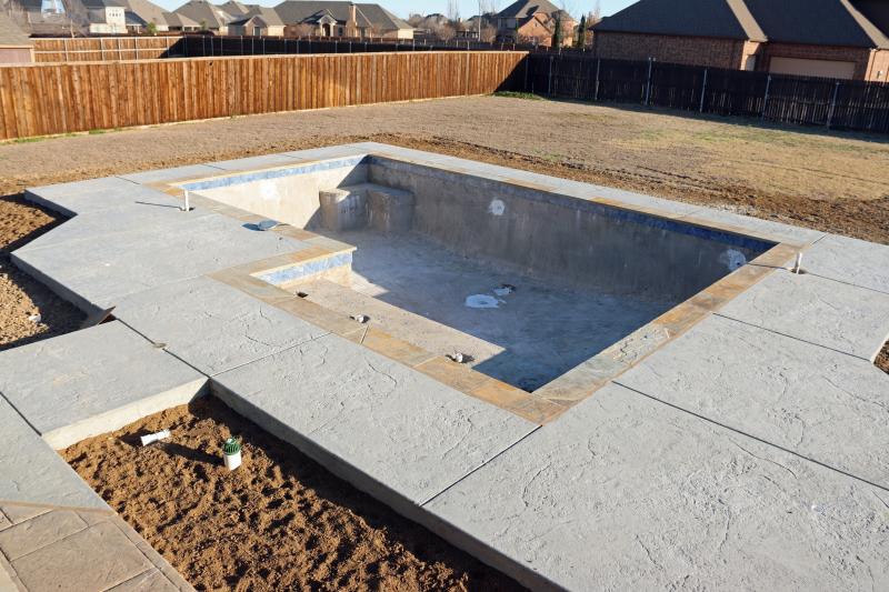 Choisir le bon constructeur de piscine, les critères déterminants